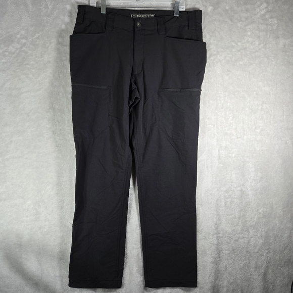Duluth Trading Co Flexpedition Size 36x34 Black Relaxed Fit Cargo Pants Mens - Picture 1 of 11